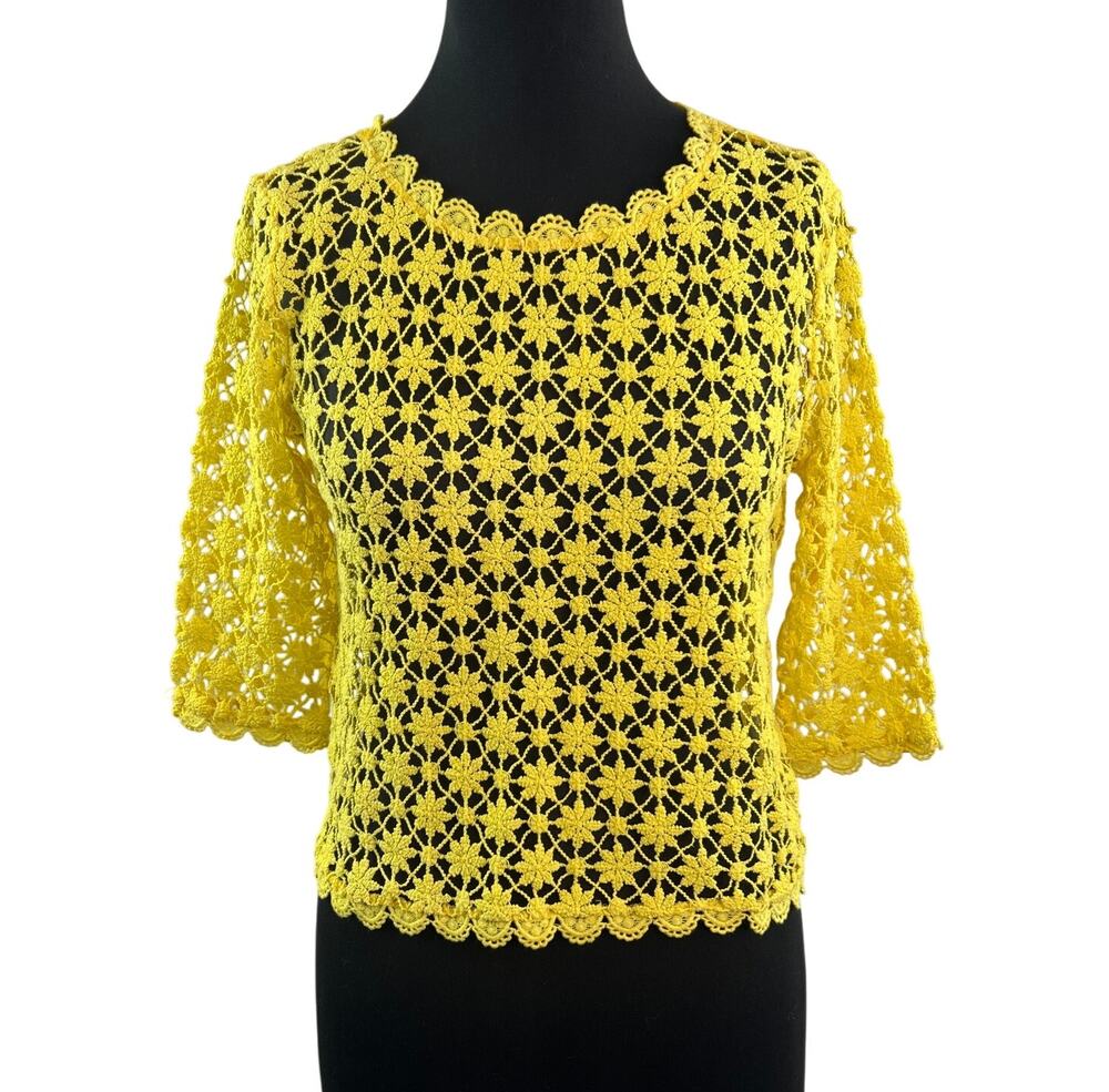 Gianni Bini Yellow Top Crochet Floral Cotton Crew Neck 3/4 Sleeve Size X-Small